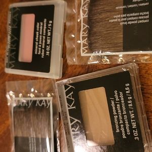 Bundle. Mary kay bronzer and blush with 2 brushes